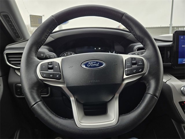 Used 2024 Ford Explorer XLT w/ Equipment Group 202A image 16