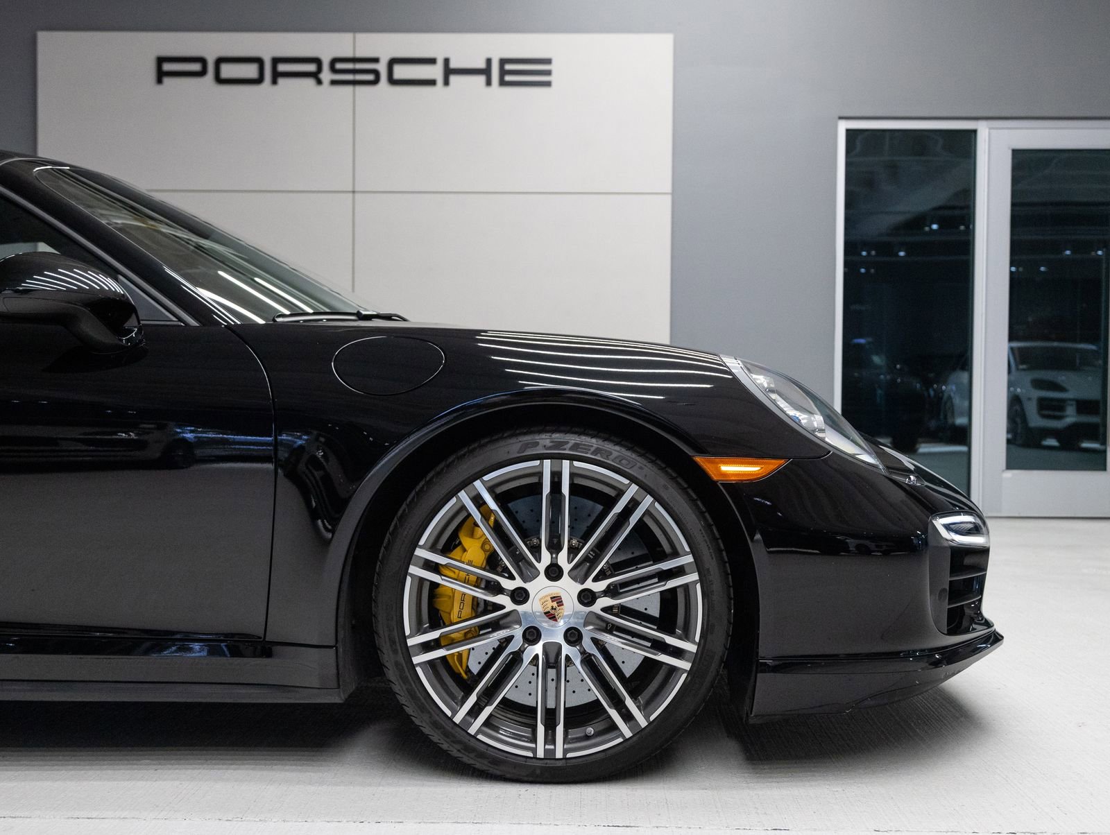 Certified 2014 Porsche 911 Turbo S image 13