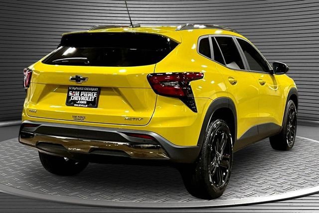Certified 2025 Chevrolet Trax ACTIV w/ Driver Confidence Package FWD image 6