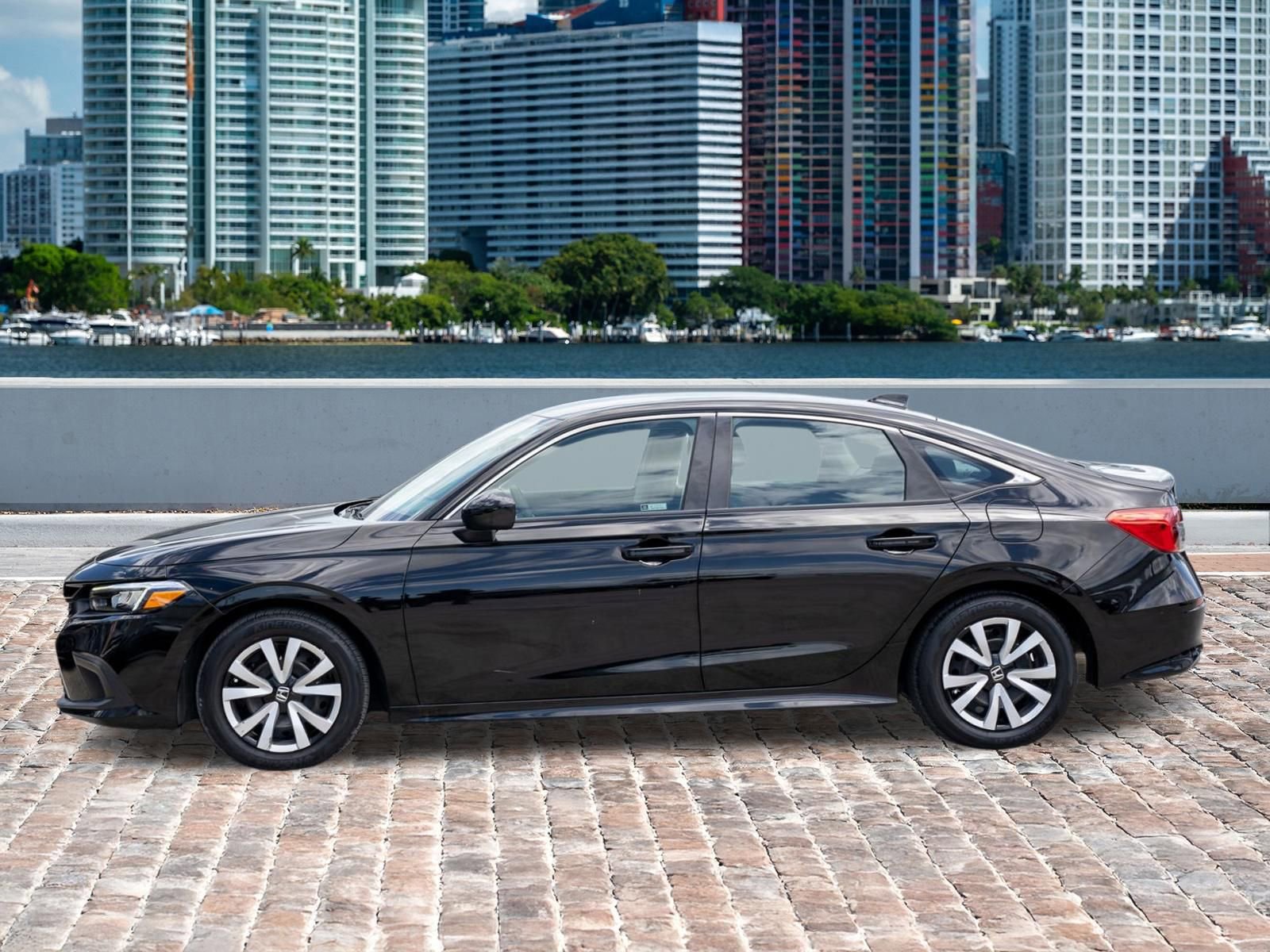 Used 2023 Honda Civic LX image 9