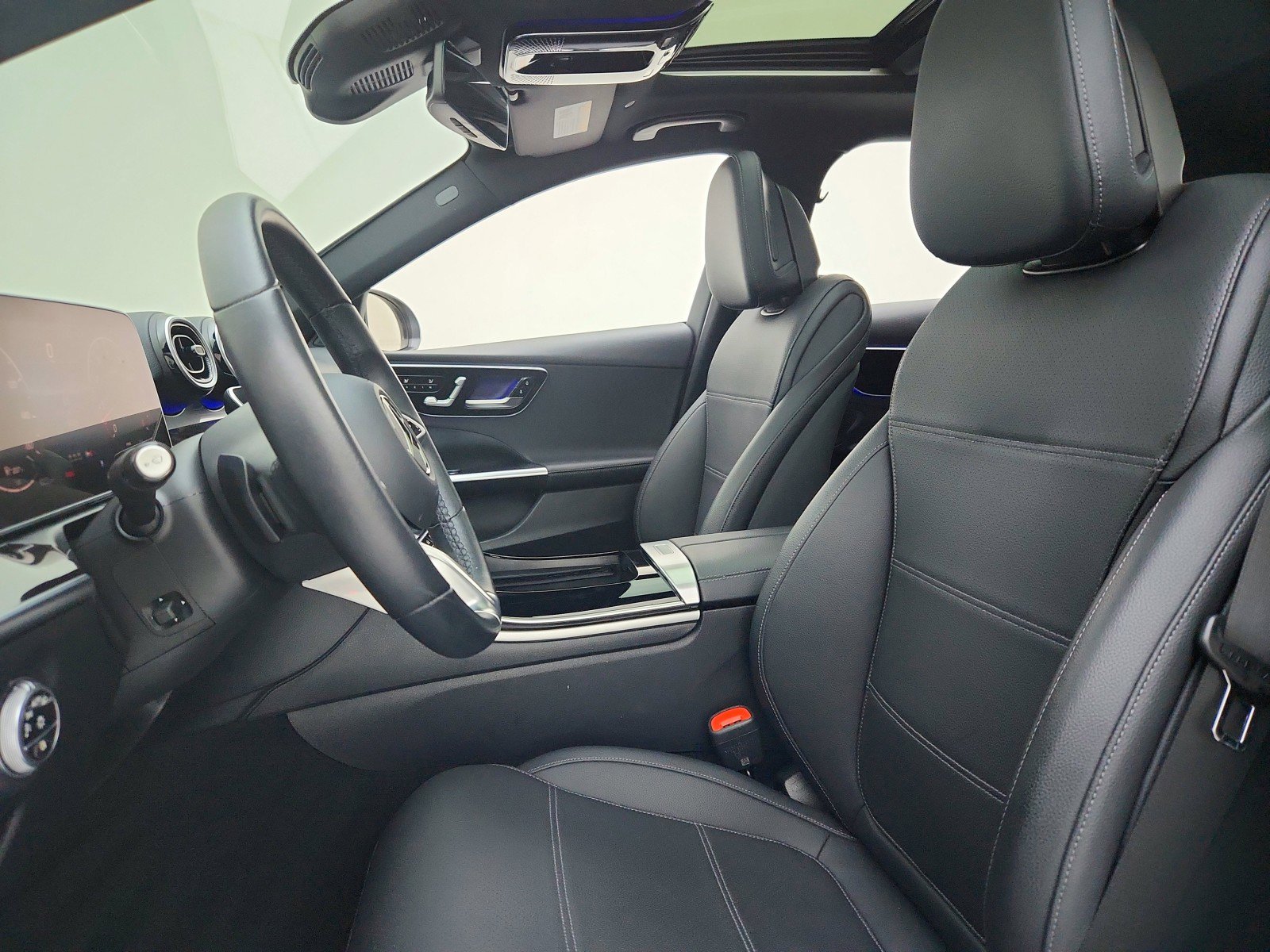 Certified 2025 Mercedes-Benz C 300 Sedan w/ Advanced USB Package image 17