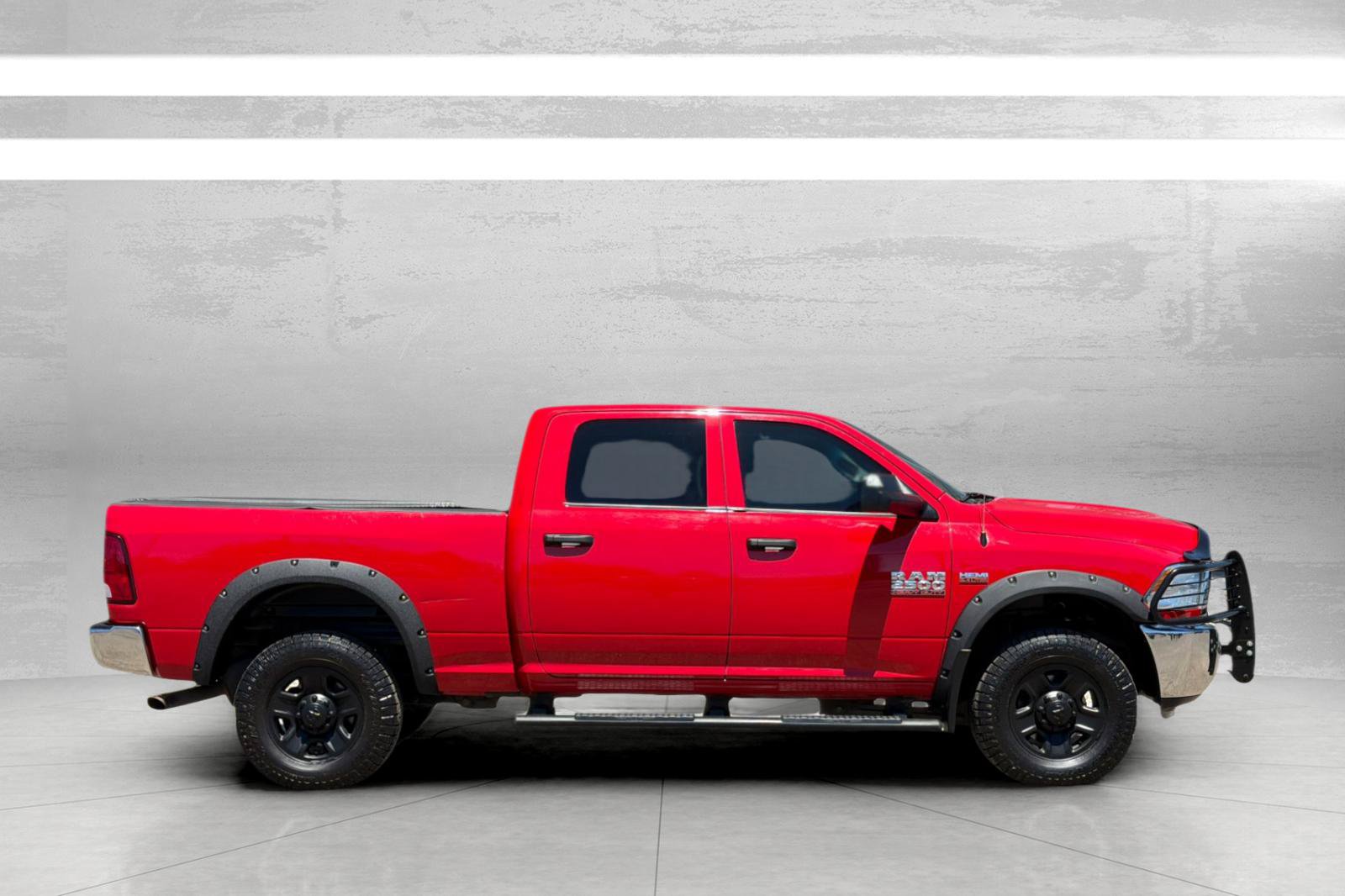 Used 2016 RAM 2500 Tradesman w/ Chrome Appearance Group AWD/4WD image 4