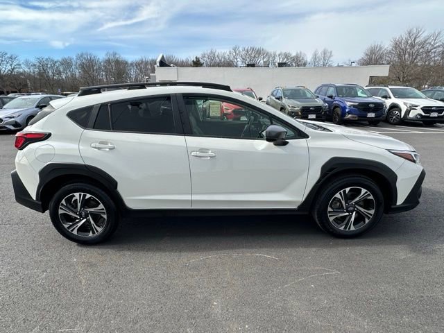 Used 2024 Subaru Crosstrek 2.0i Premium image 4