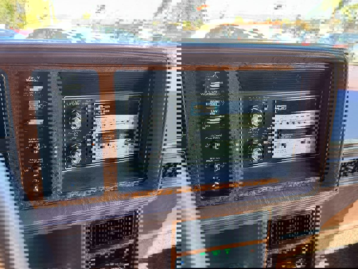 Used 1989 Cadillac Eldorado image 35