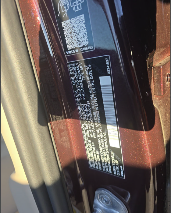 Certified 2025 Volvo EX90 Ultra AWD/4WD image 19