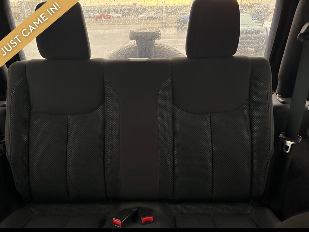 Used 2016 Jeep Wrangler Sport w/ Dual Top Group AWD/4WD image 13