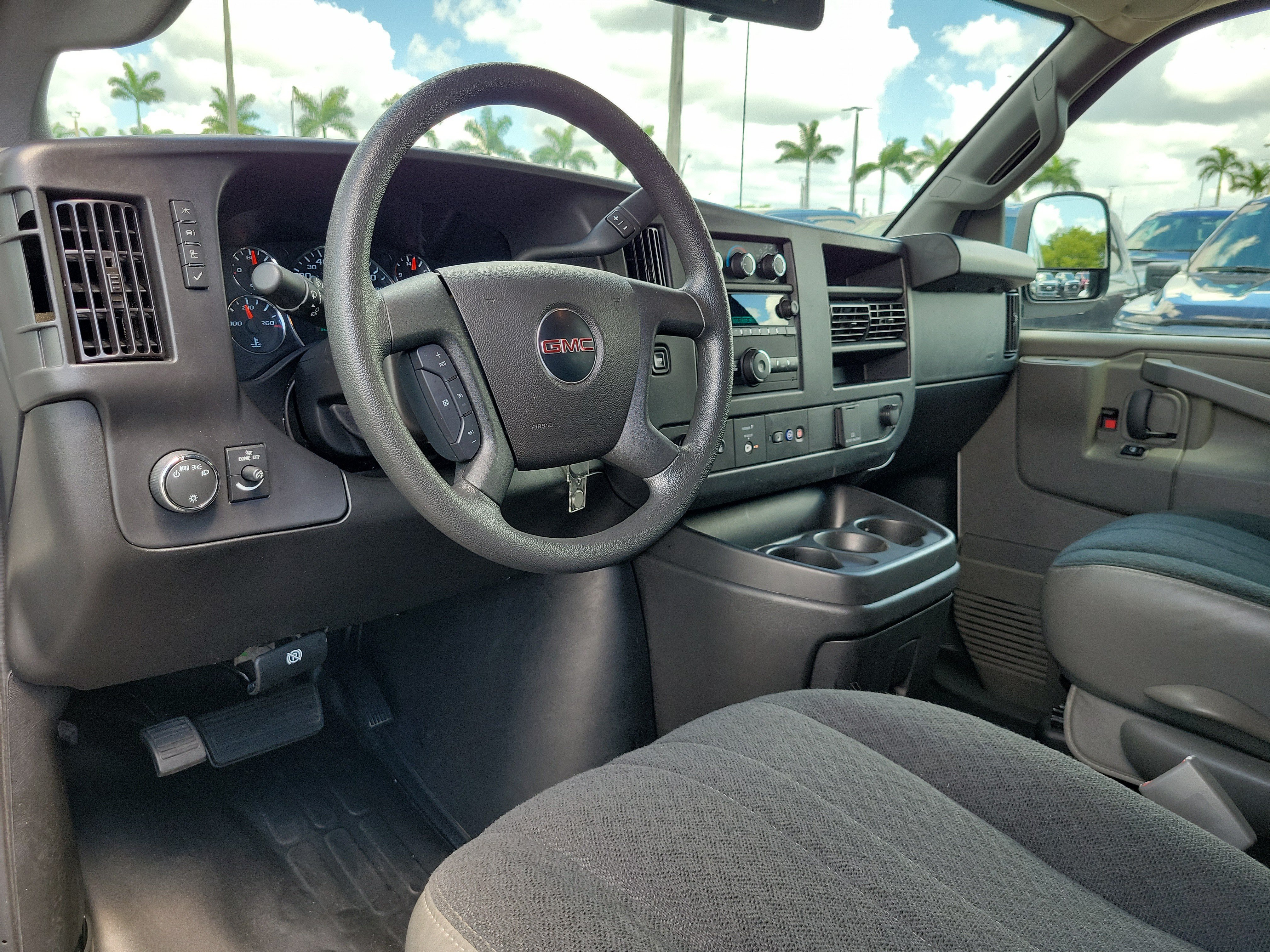 Used 2024 GMC Savana 2500 w/ Driver Convenience Package RWD image 9