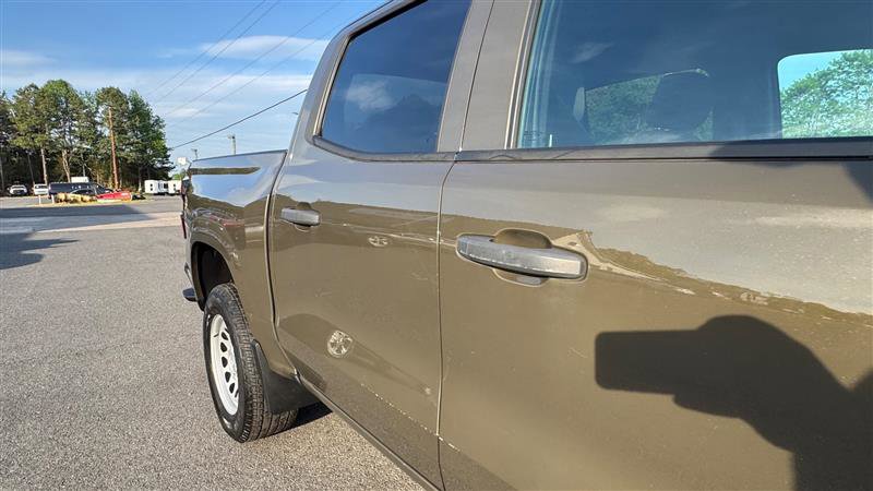 Used 2023 Chevrolet Colorado W/T RWD image 26