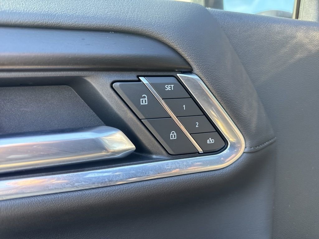 Used 2025 GMC Sierra 2500 Denali w/ Denali Reserve Package image 11