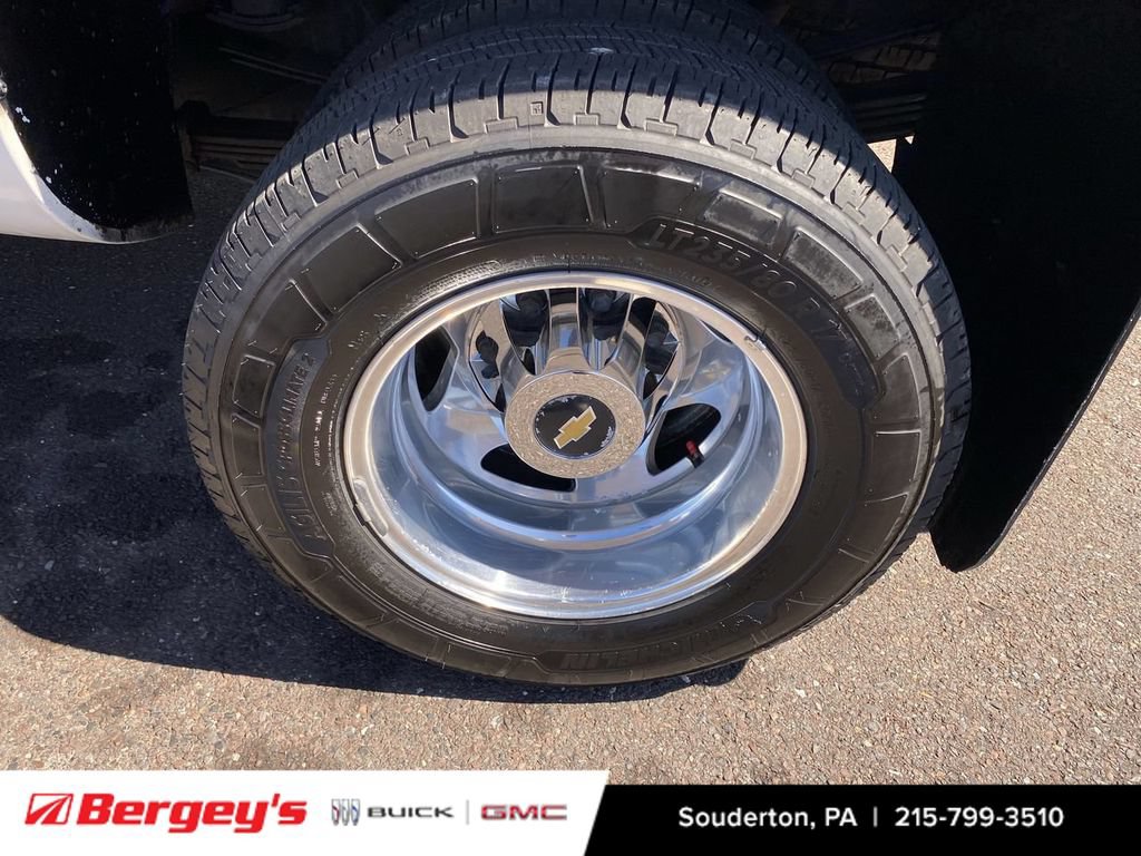Used 2014 Chevrolet Silverado 3500 LTZ w/ LTZ Plus Package AWD/4WD image 35