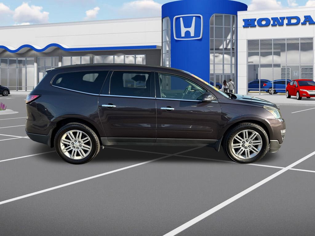 Used 2015 Chevrolet Traverse LT w/ Style and Technology Package AWD/4WD image 10