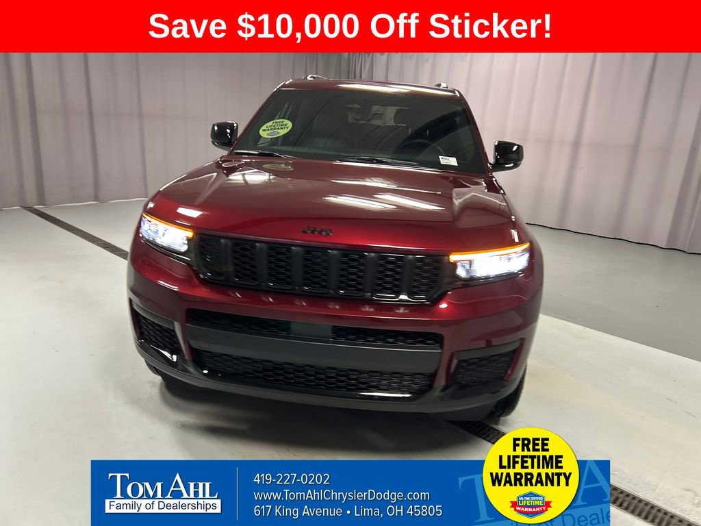 New 2025 Jeep Grand Cherokee L Laredo image 2
