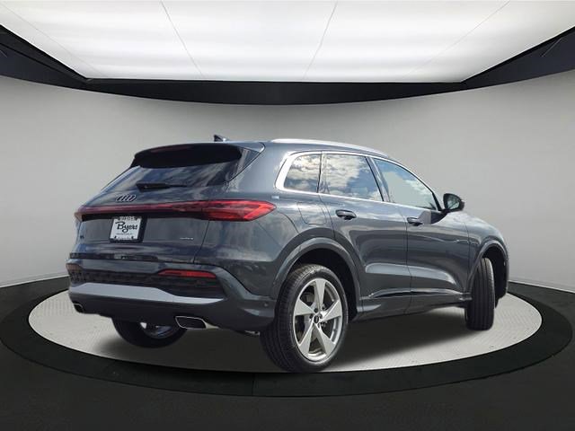 New 2025 Audi Q5 Premium Plus image 7