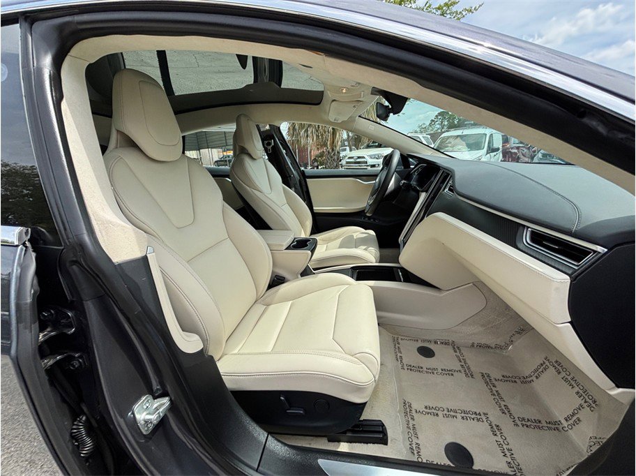 Used 2018 Tesla Model S 100D image 36