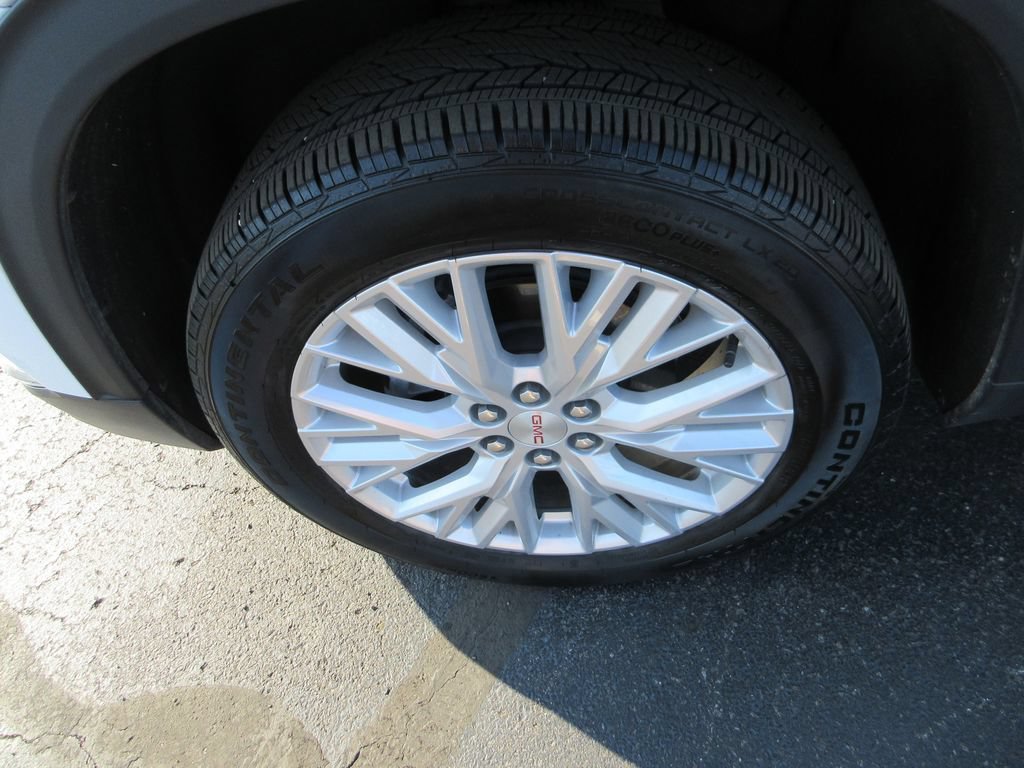 Certified 2026 GMC Acadia Elevation w/ Elevation Premium Package AWD/4WD image 15