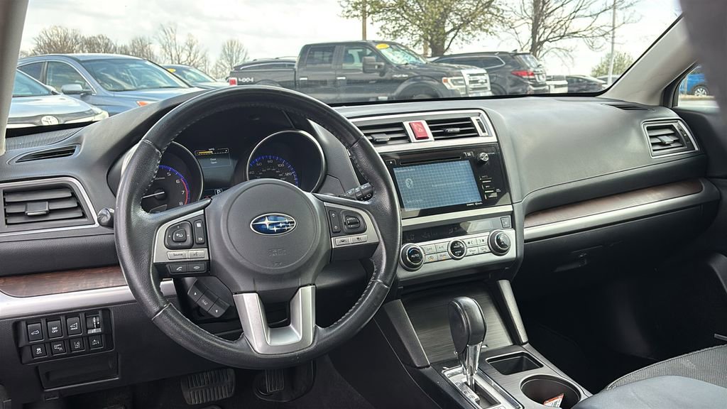 Used 2017 Subaru Outback 2.5i Limited AWD/4WD image 13