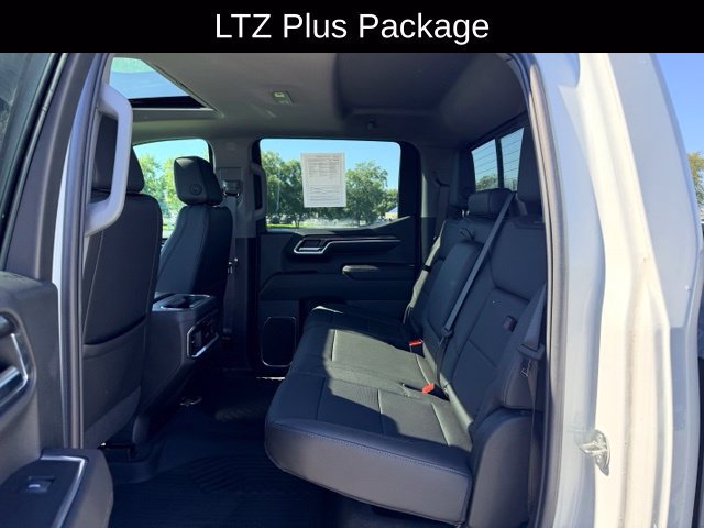 Used 2024 Chevrolet Silverado 1500 LTZ w/ LTZ Premium Package AWD/4WD image 9
