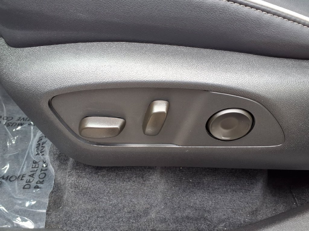 Used 2026 Buick Enclave Preferred FWD image 16