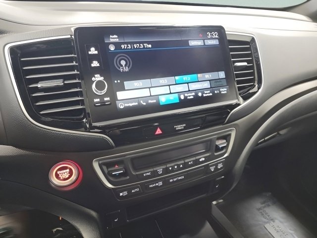 Used 2025 Honda Ridgeline TrailSport image 33