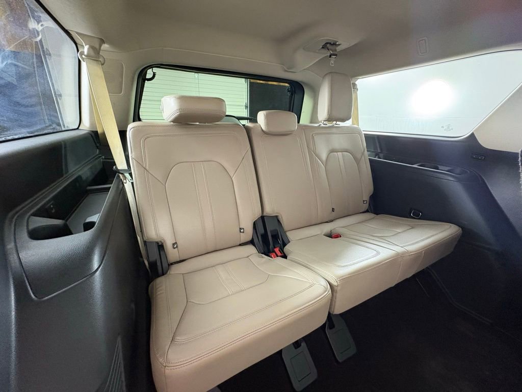 Used 2023 Ford Expedition Max Limited image 54