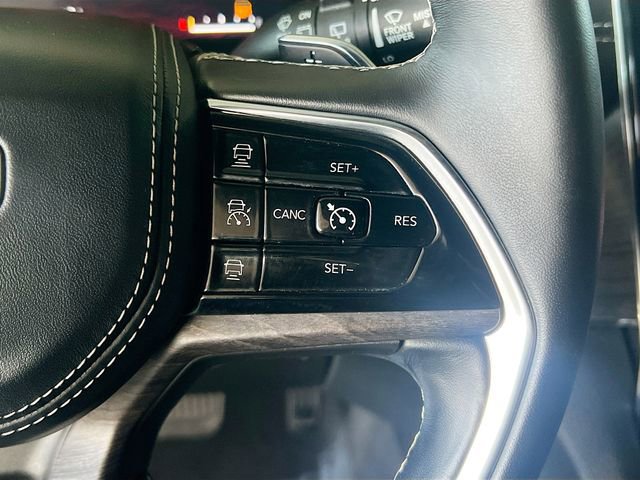 Used 2021 Jeep Grand Cherokee L Overland w/ Luxury Tech Group IV image 18