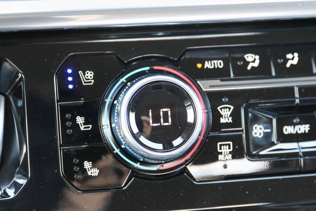 New 2026 GMC Sierra 3500 Denali w/ Technology Package image 24