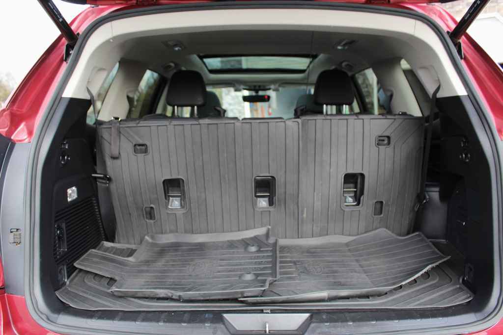 Used 2020 Subaru Ascent Limited w/ Technology Package image 9