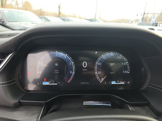 Used 2025 Jeep Grand Cherokee L Limited w/ Luxury Tech Group II image 13