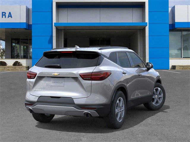 New 2026 Chevrolet Blazer LT image 4