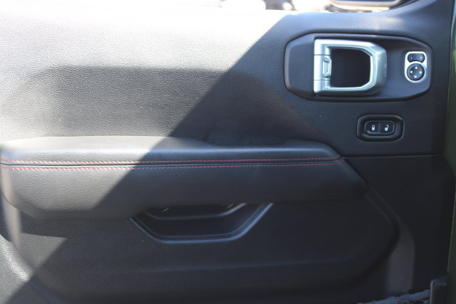Used 2021 Jeep Wrangler Unlimited Rubicon AWD/4WD image 11