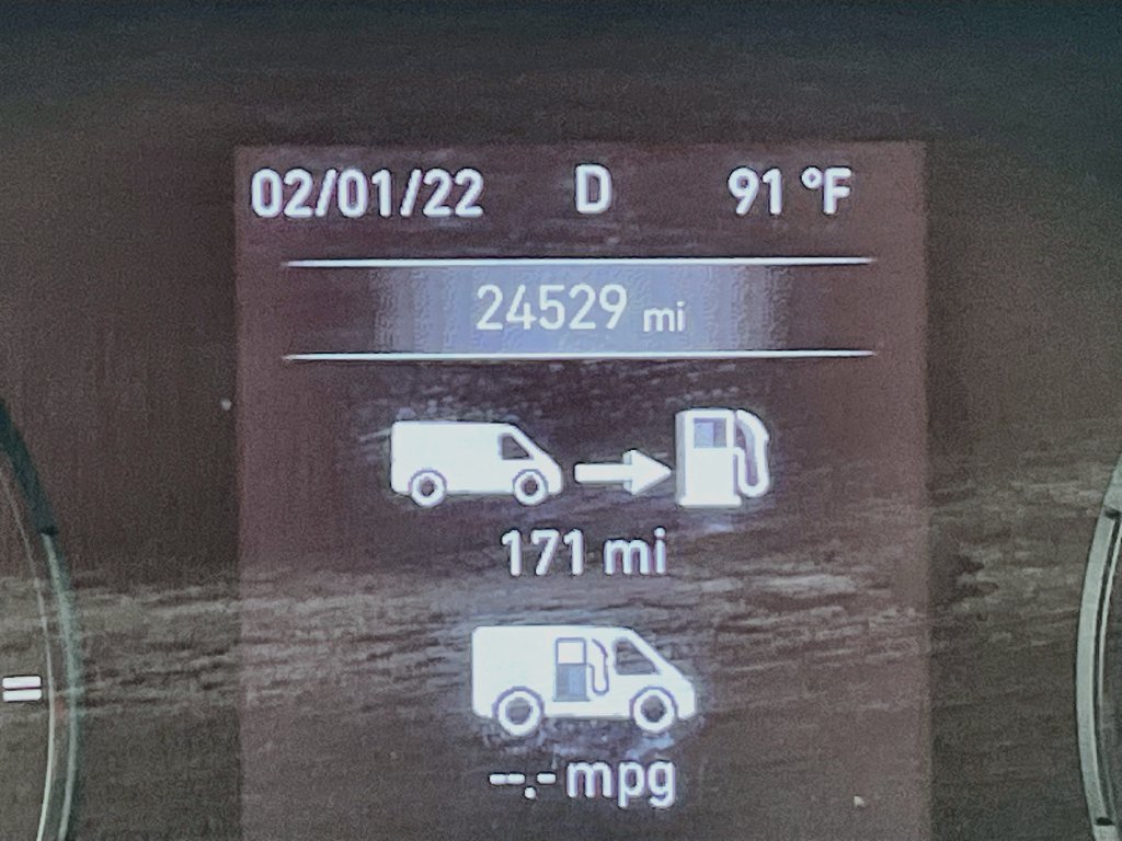 Used 2025 RAM ProMaster 2500 w/ Convenience Group FWD image 12