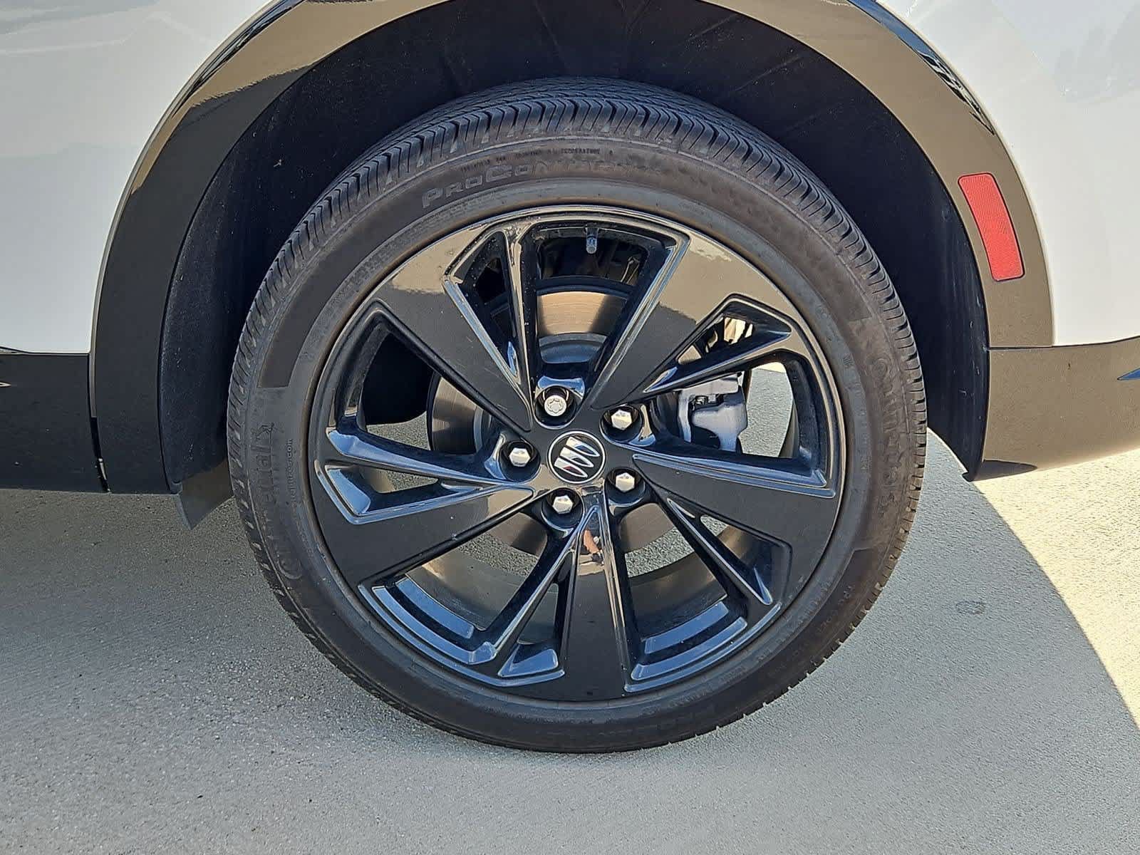 Used 2024 Buick Envision Sport Touring AWD/4WD image 13