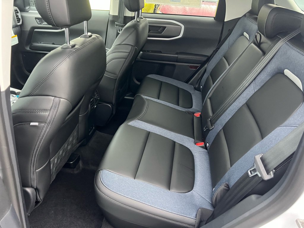 New 2026 Ford Bronco Sport Outer Banks AWD/4WD image 19