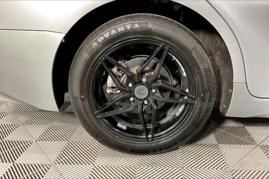 Used 2022 Toyota Camry SE image 11