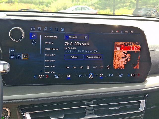 Certified 2024 Chevrolet Traverse LT w/ Midnight/Sport Edition image 18