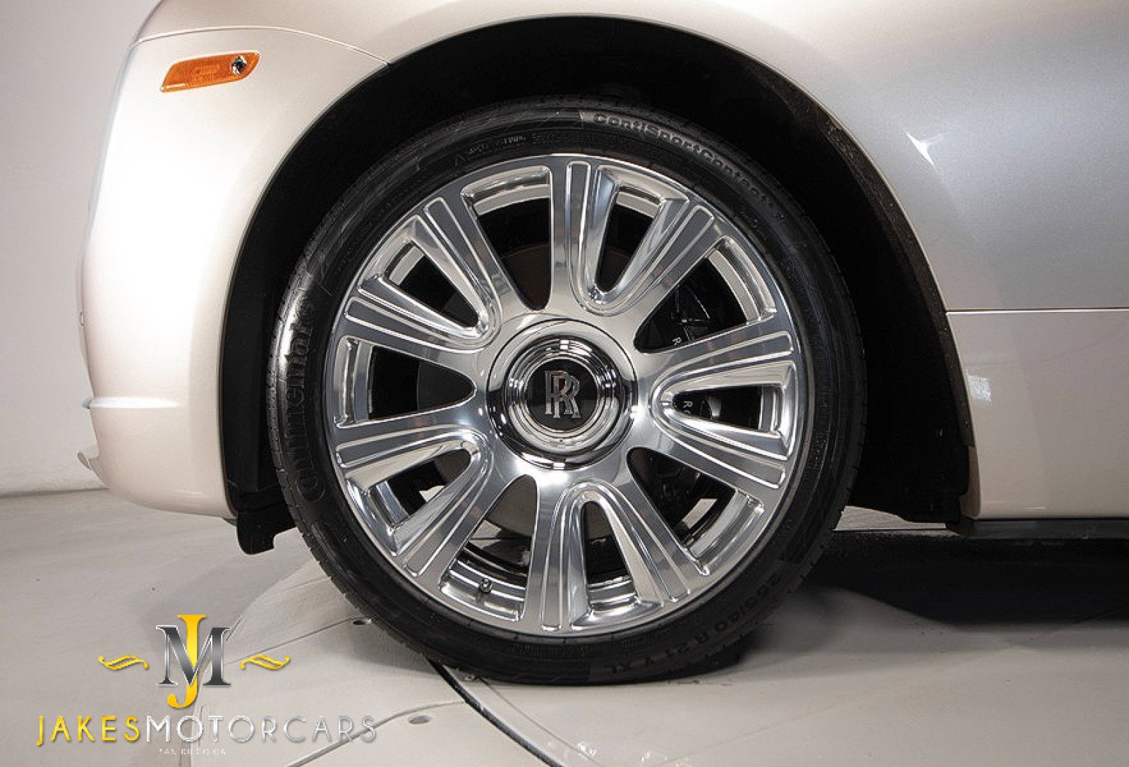 Used 2019 Rolls-Royce Dawn image 61