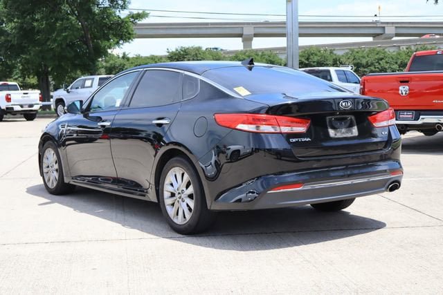 Used 2016 Kia Optima EX w/ Premium Package FWD image 3