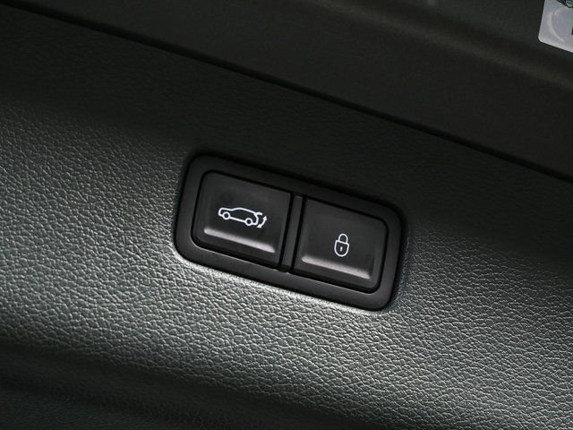 Used 2025 Genesis GV80 3.5T Advanced image 32