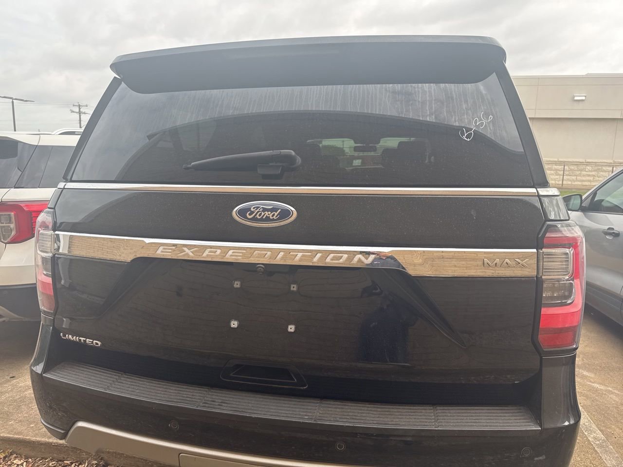 Used 2020 Ford Expedition Max Limited w/ Equipment Group 301A RWD image 5