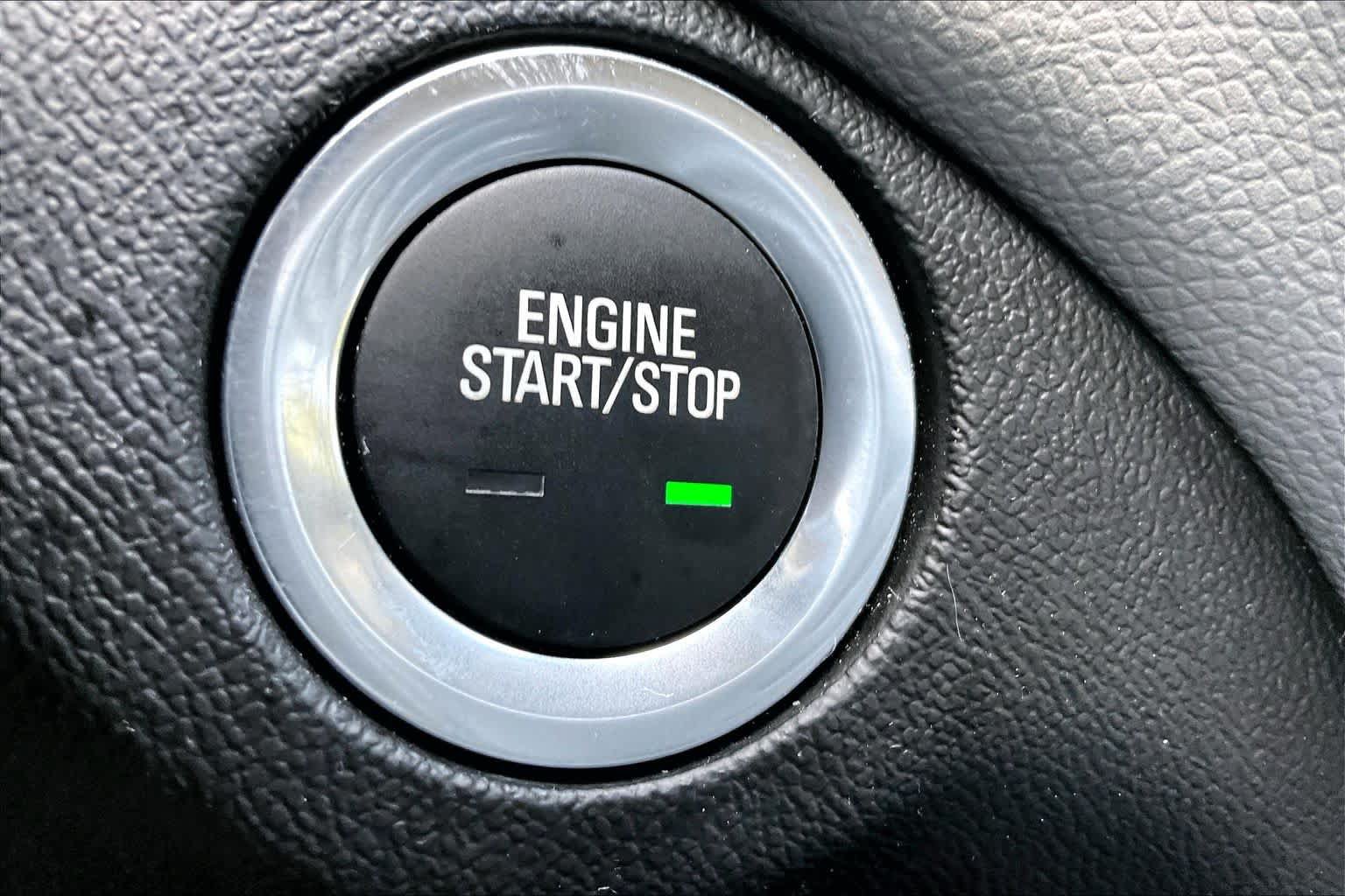 Used 2024 Chevrolet Equinox LS FWD image 33