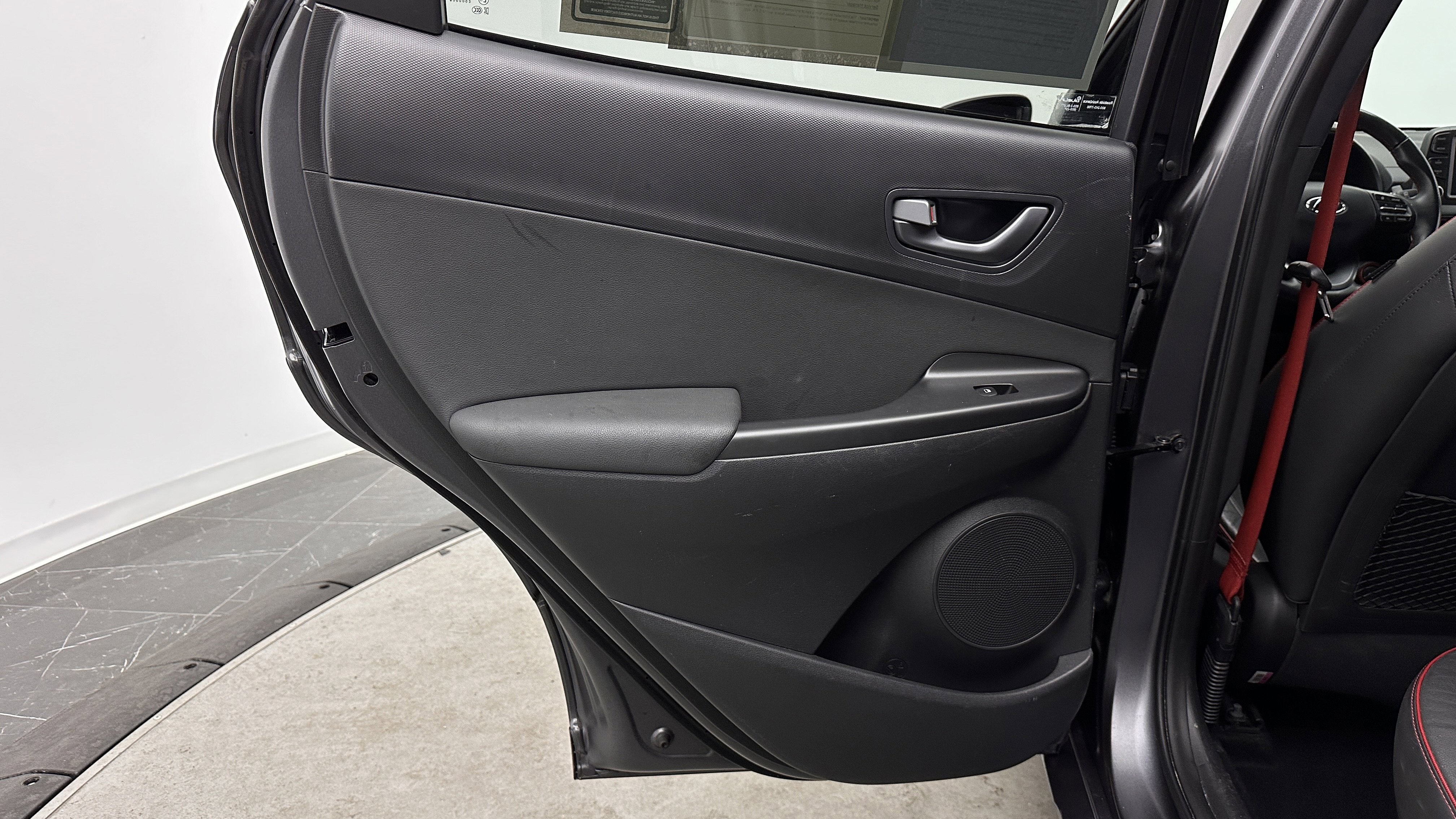 Used 2019 Hyundai Kona Ultimate FWD image 26