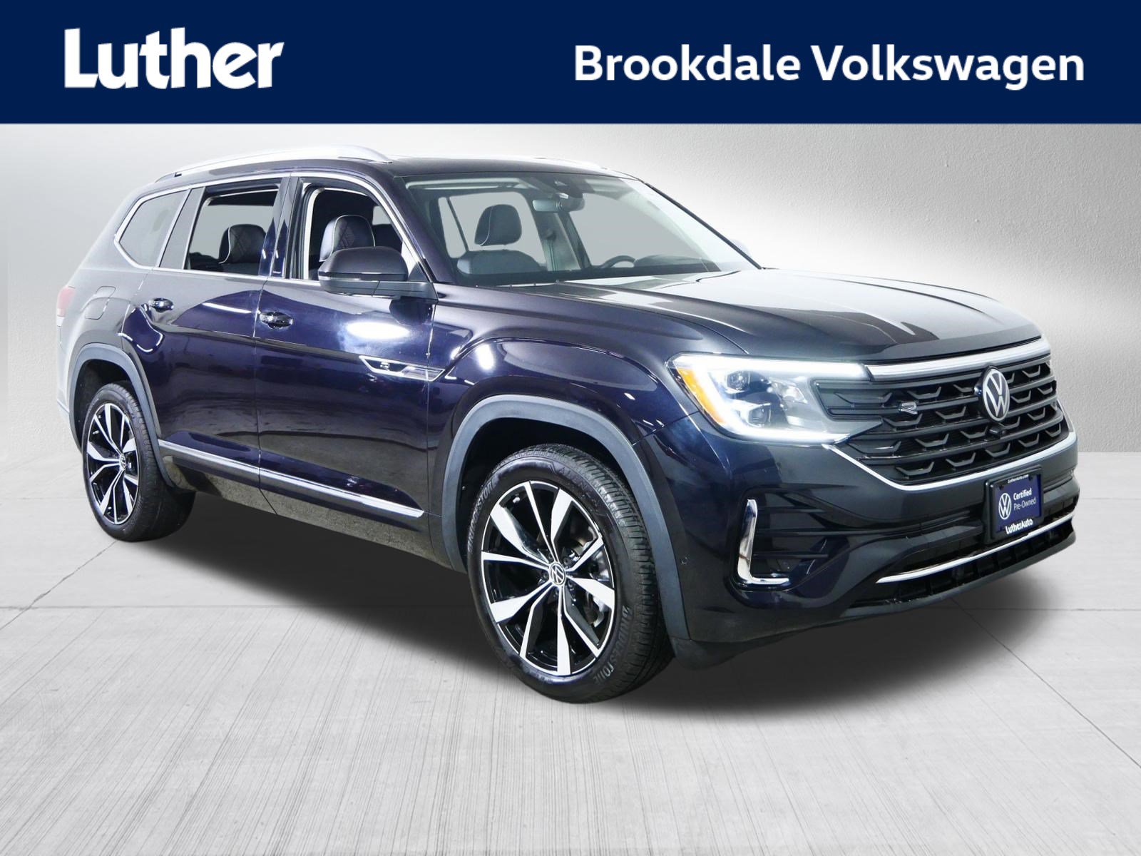 Certified 2025 Volkswagen Atlas SEL Premium R-Line AWD/4WD image 1