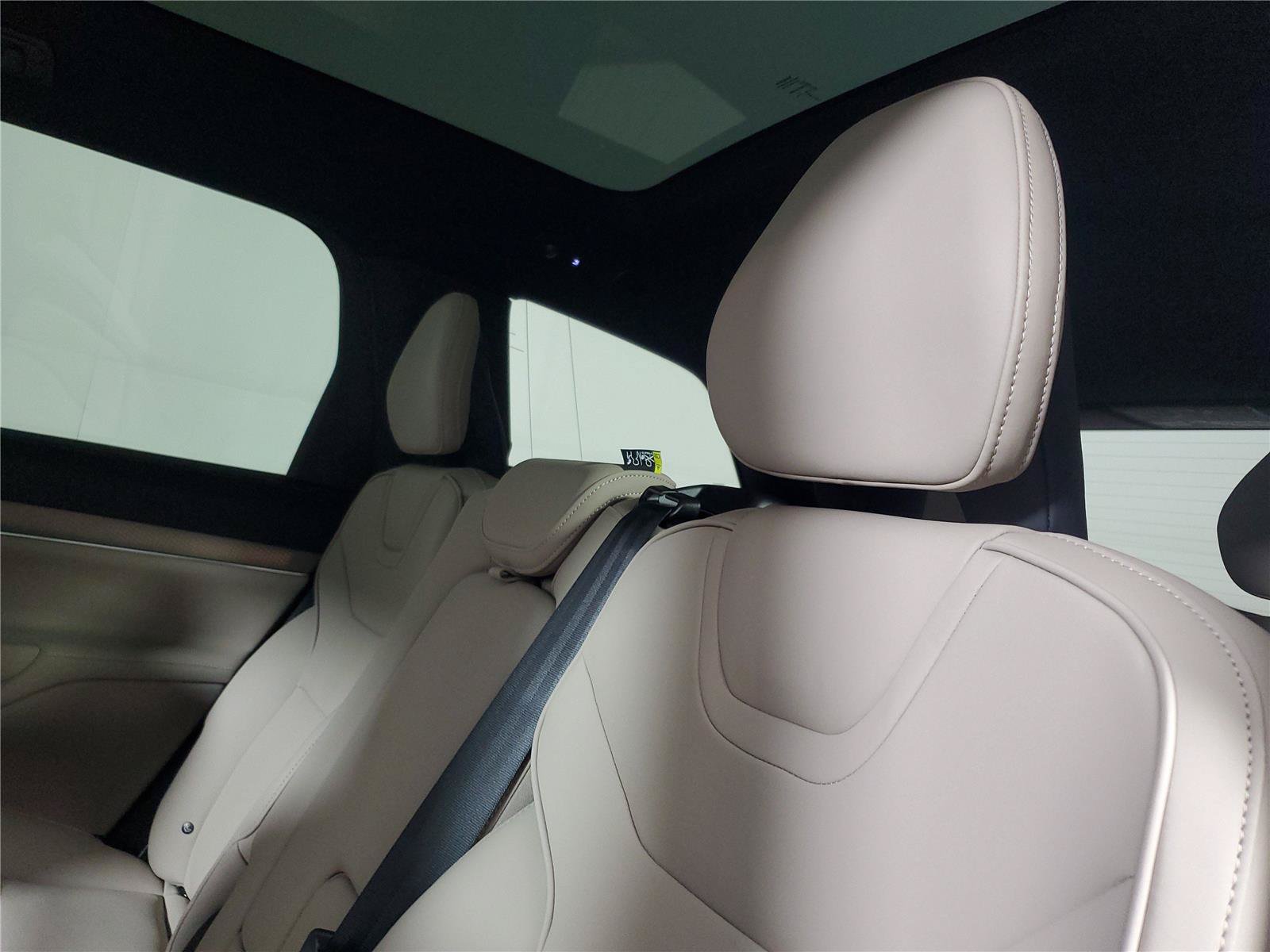 New 2026 Volvo EX90 Plus RWD image 12