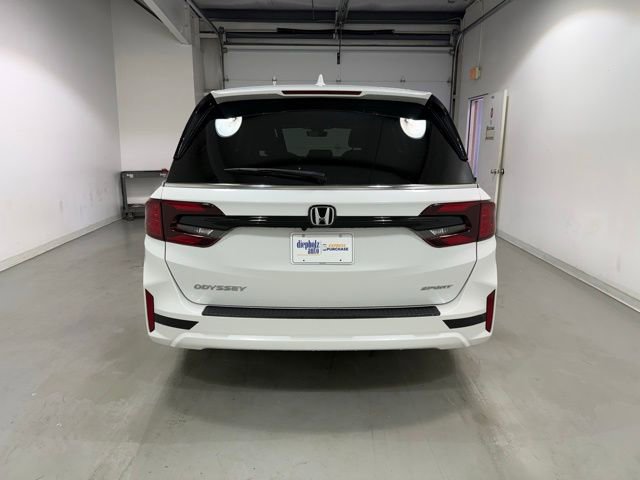 Used 2025 Honda Odyssey Sport-L image 6