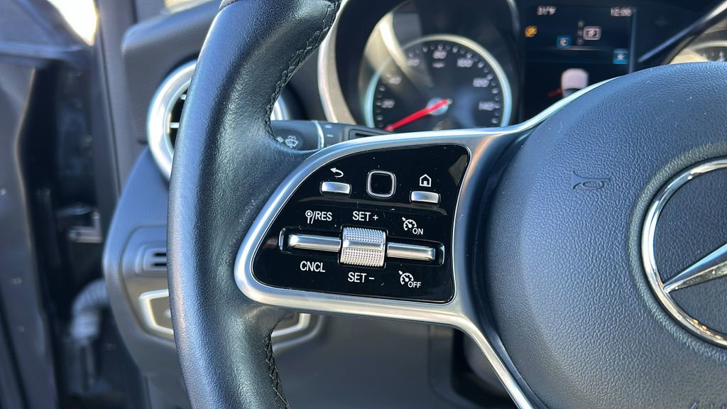 Used 2020 Mercedes-Benz GLC 300 4MATIC image 13