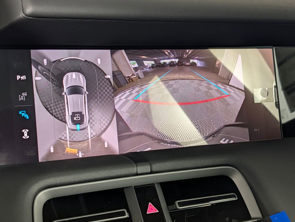 New 2026 Porsche Taycan RWD image 32
