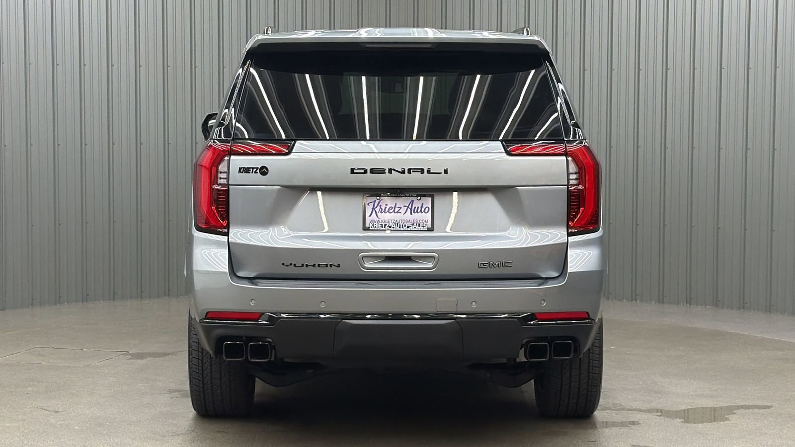 Used 2026 GMC Yukon Denali w/ Sun & Power Step Package AWD/4WD image 4