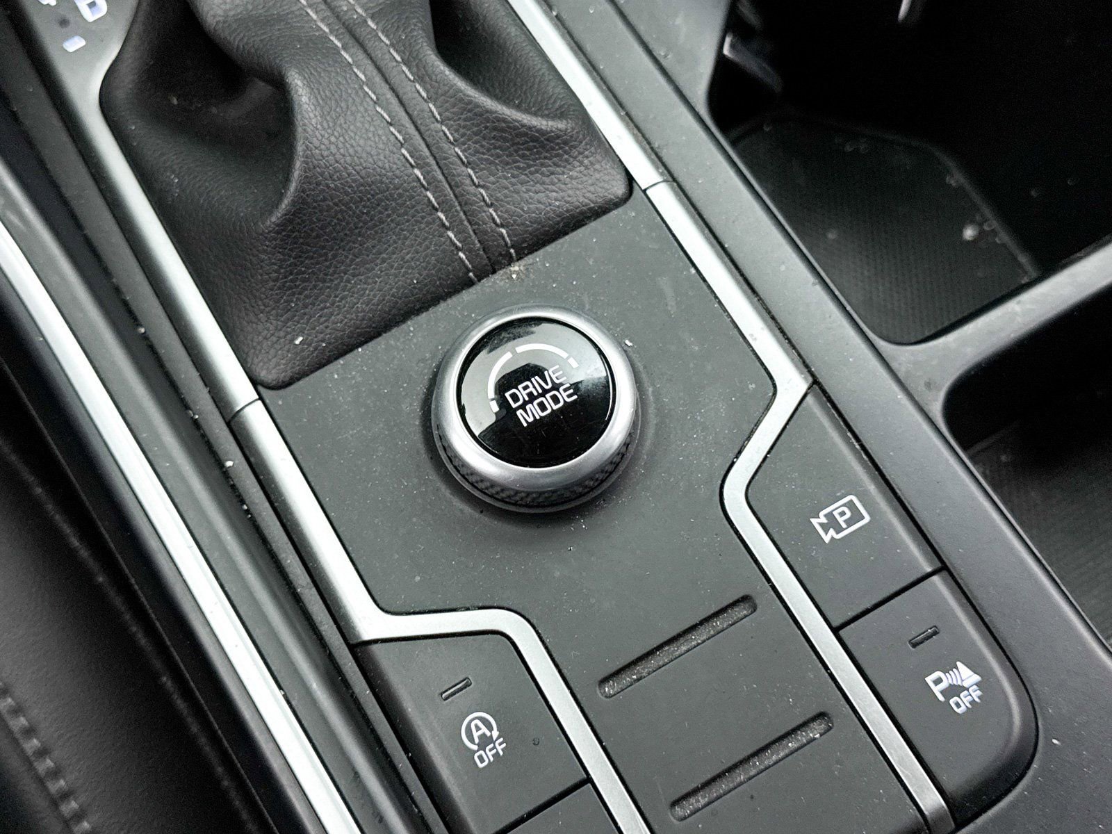 Used 2022 Kia Sorento S w/ Panoramic Sunroof Package image 9