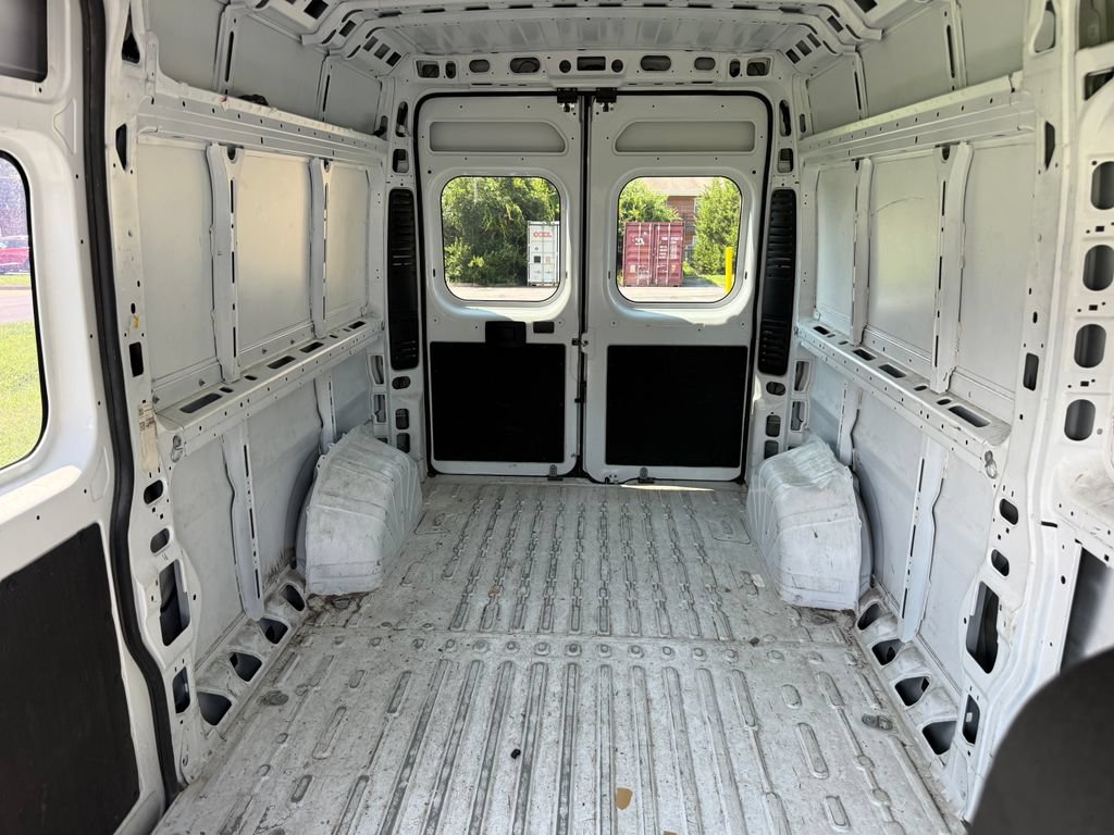 Used 2023 RAM ProMaster 2500 w/ Interior LED Lighting Group FWD image 21