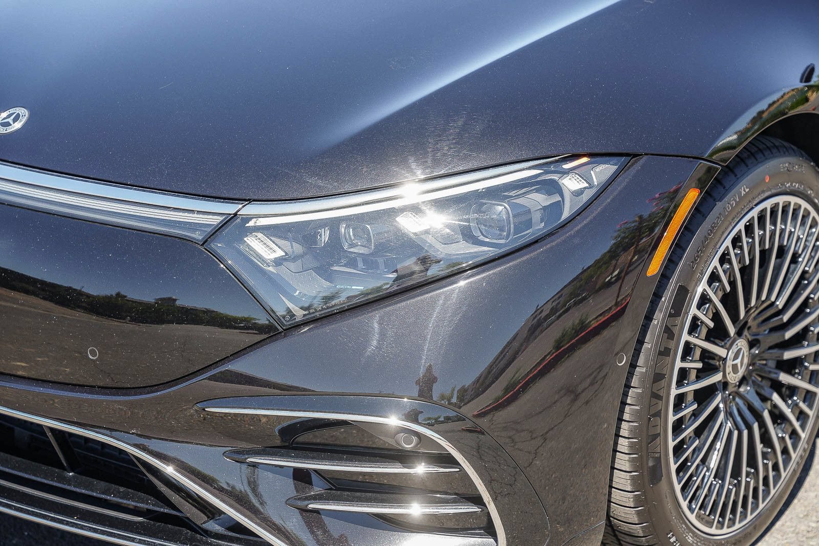 Used 2023 Mercedes-Benz EQS 580 4MATIC Sedan image 8